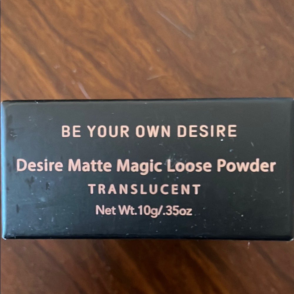 Matte Magic Loose Powder - Translucent